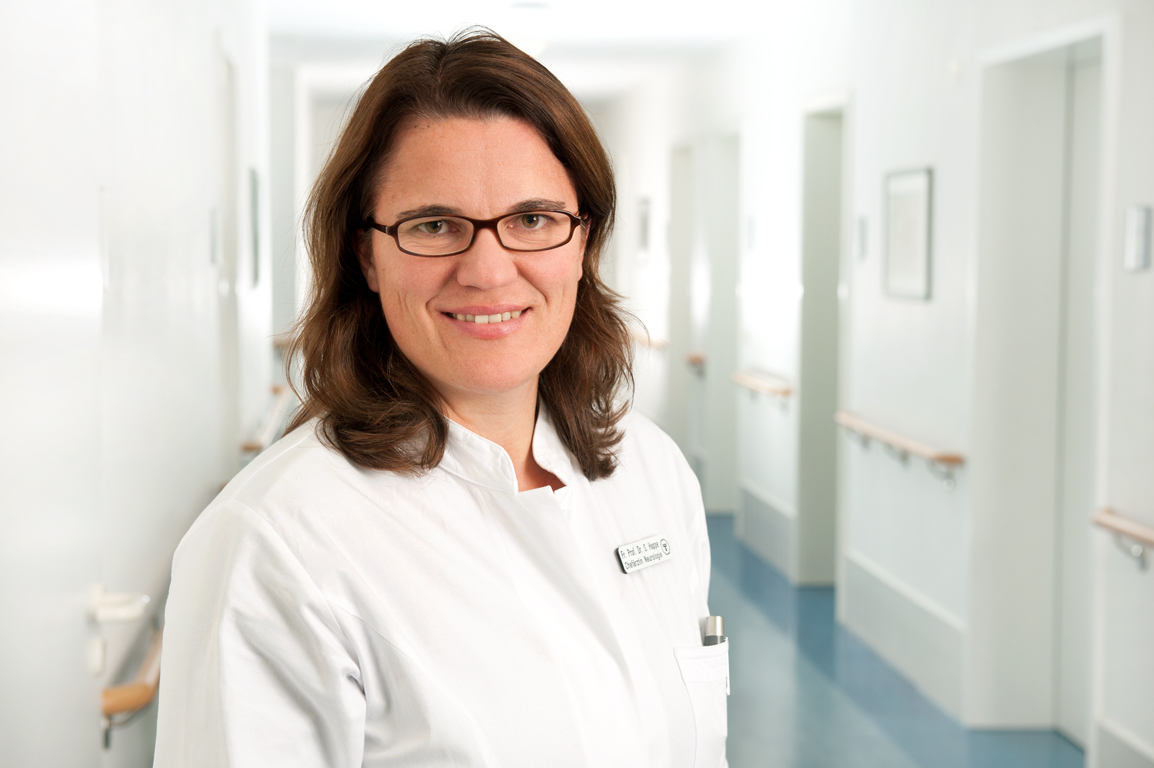 Prof. Dr. Sonja Happe informiert am Tag gegen den Schlaganfall in der Klinik Maria Frieden Telgte