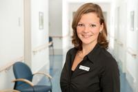 Anne Wiesmann, Ihre Ansprechpartnerin für die Presse- und Öffentlichkeitsarbeit der Klinik Maria Frieden in Telgte